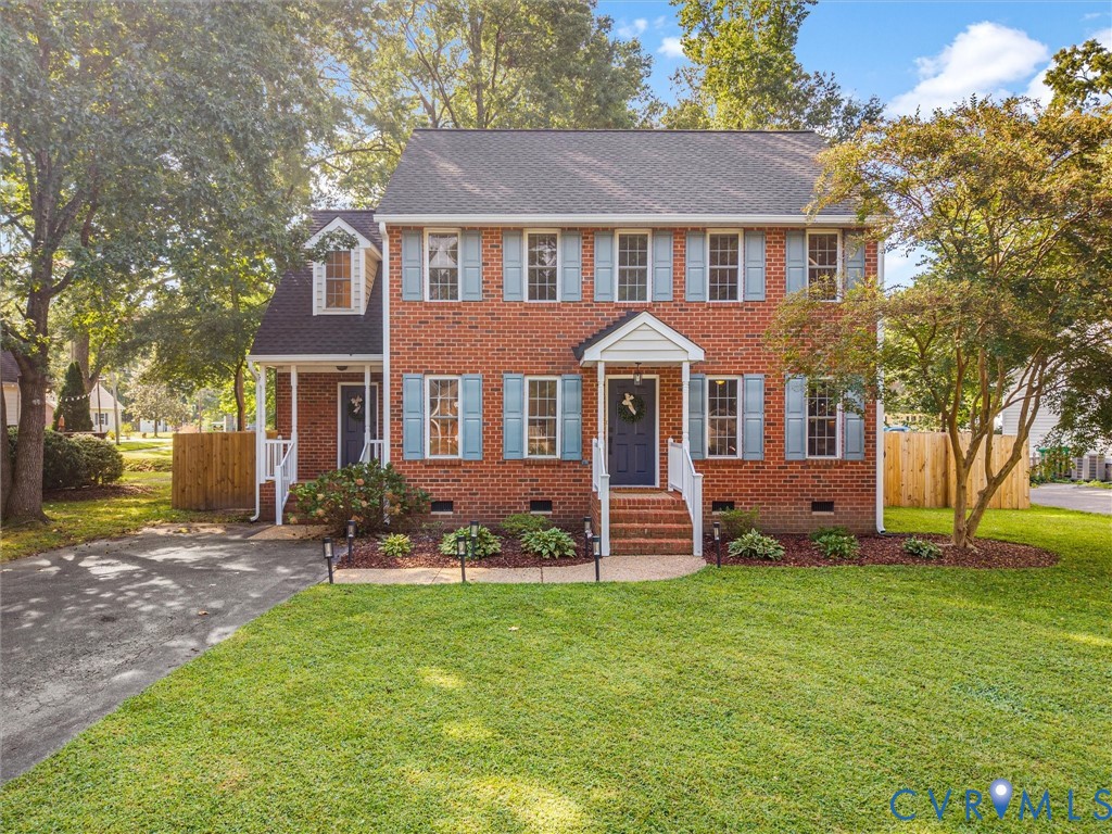 103 N Macon Ter