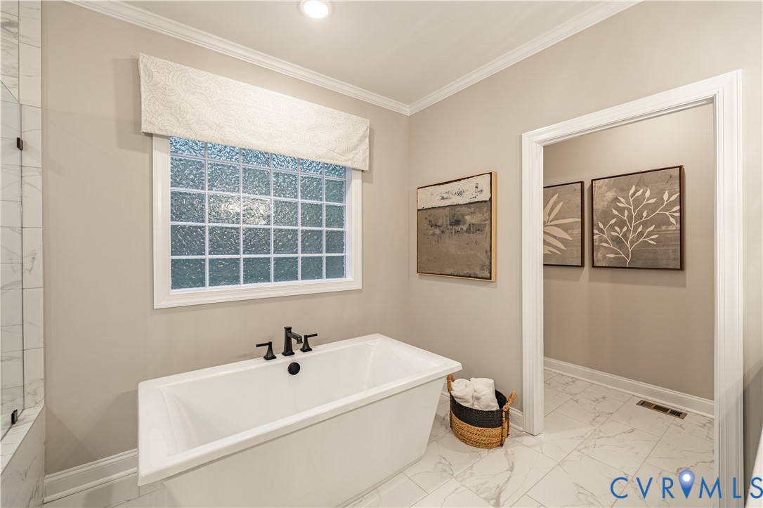 15184 Johns Trace Cir Property Photo 12