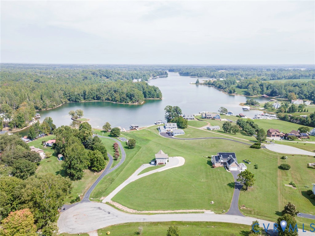 578 Seclusion Shores Dr