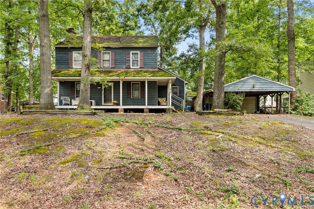 3013 Tammaway Dr Property Photo 1