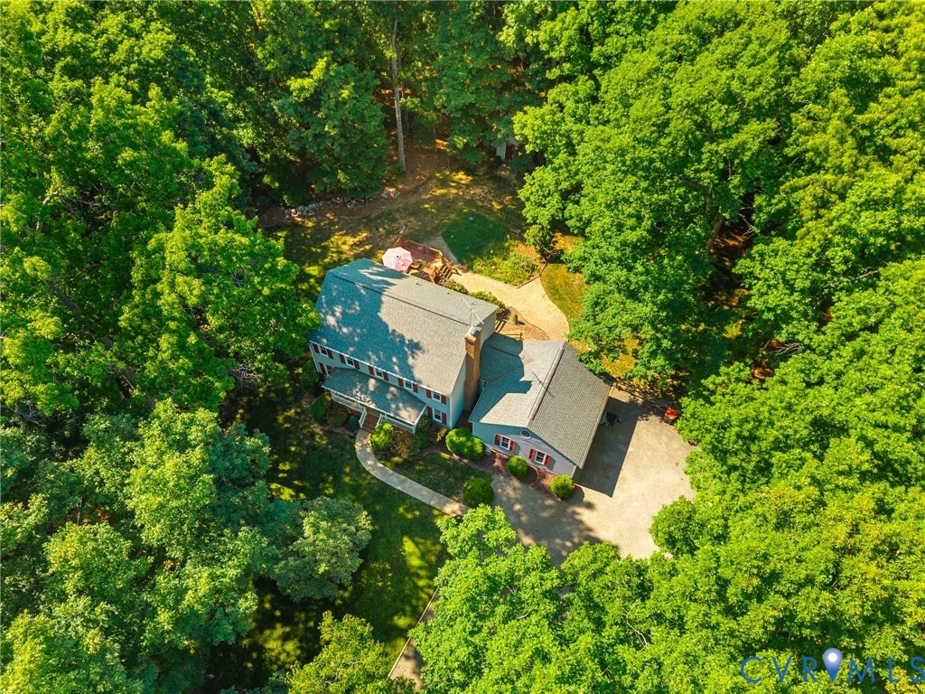 3100 Three Bridge Rd Property Photo 1