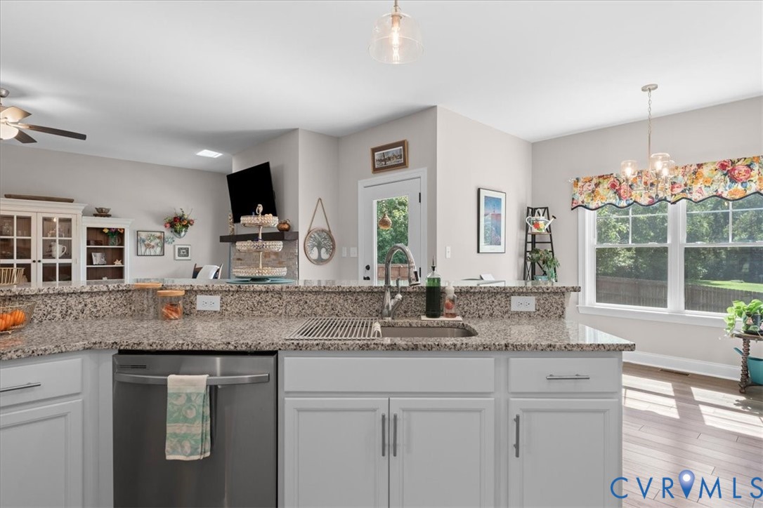 9015 Lee Davis Rd Property Photo 25