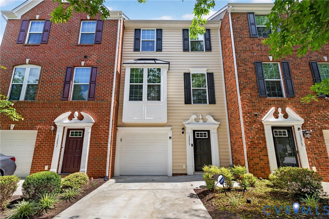 13373 Diamond Ridge Dr
