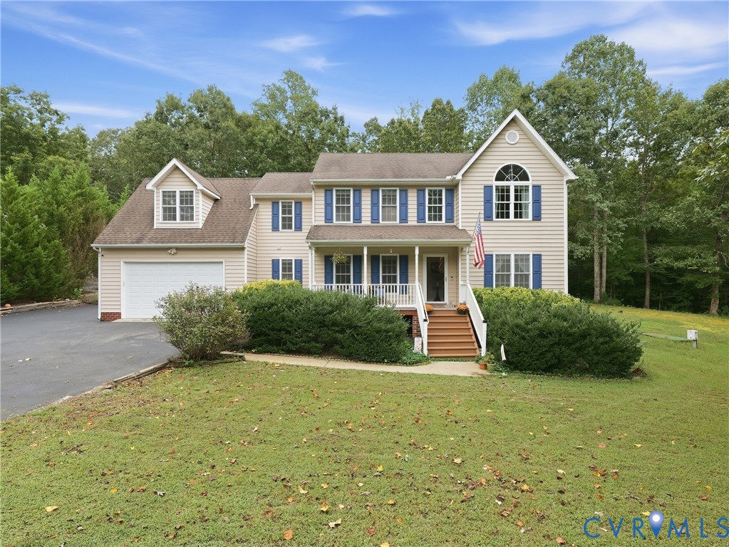 8325 Caroline Vines Way