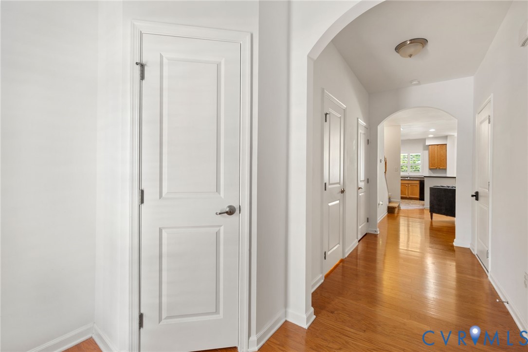 8878 Ringview Dr Property Photo 2