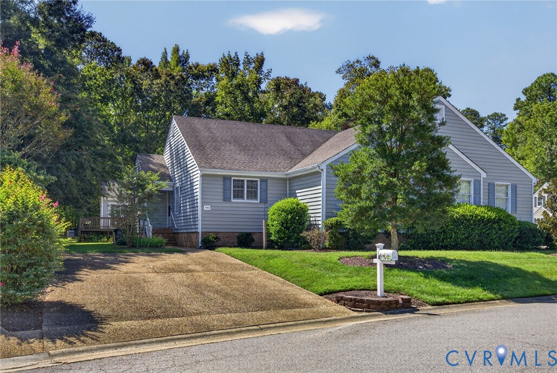 1103 Fort Hayes Dr