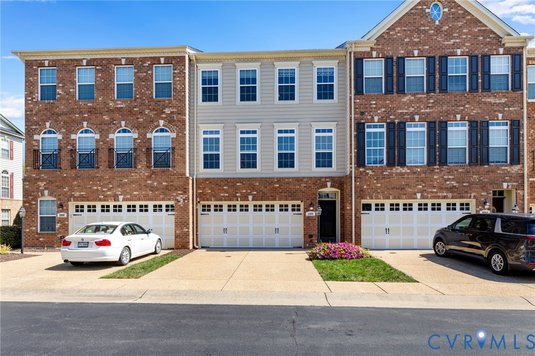 2806 Murano Way Property Photo 1
