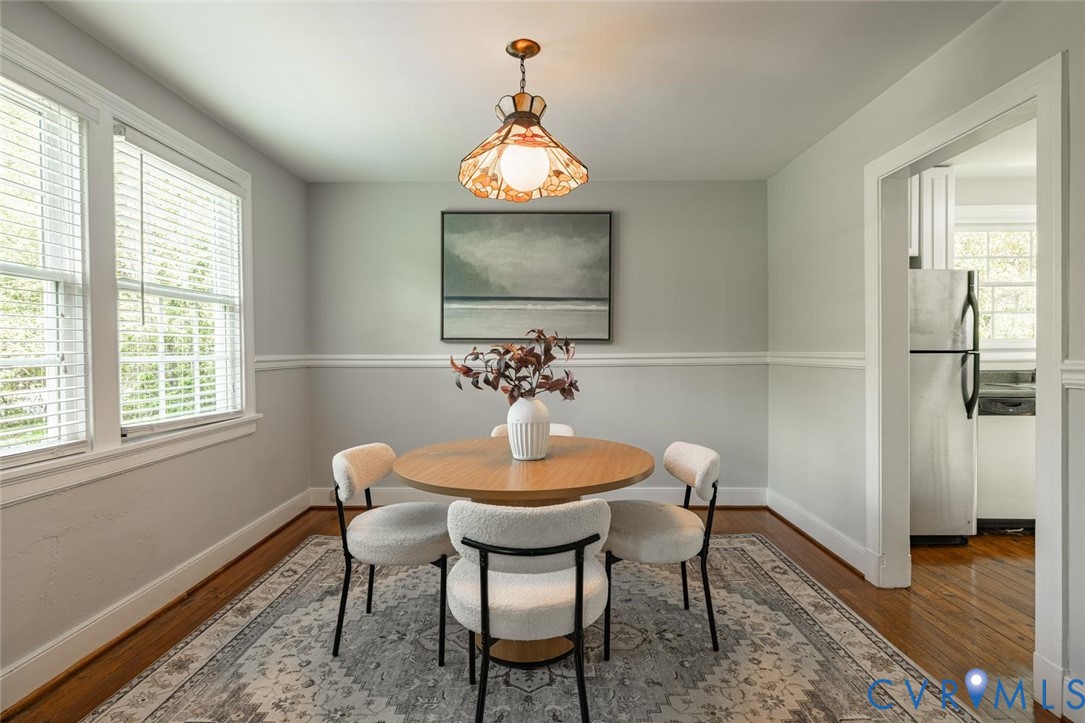 1211 Hollins Rd Property Photo 17