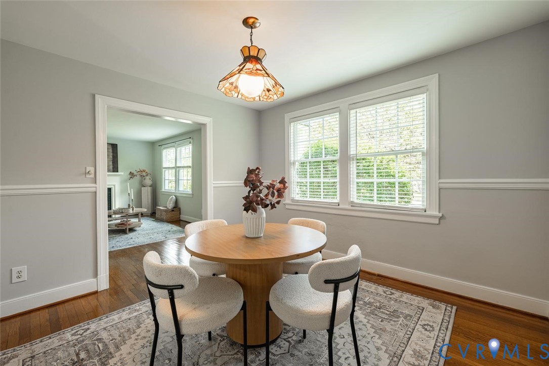 1211 Hollins Rd Property Photo 19