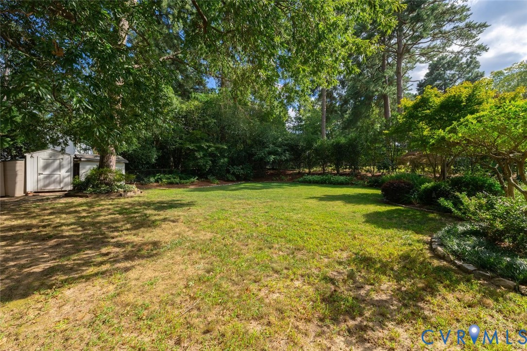 1211 Hollins Rd Property Photo 56