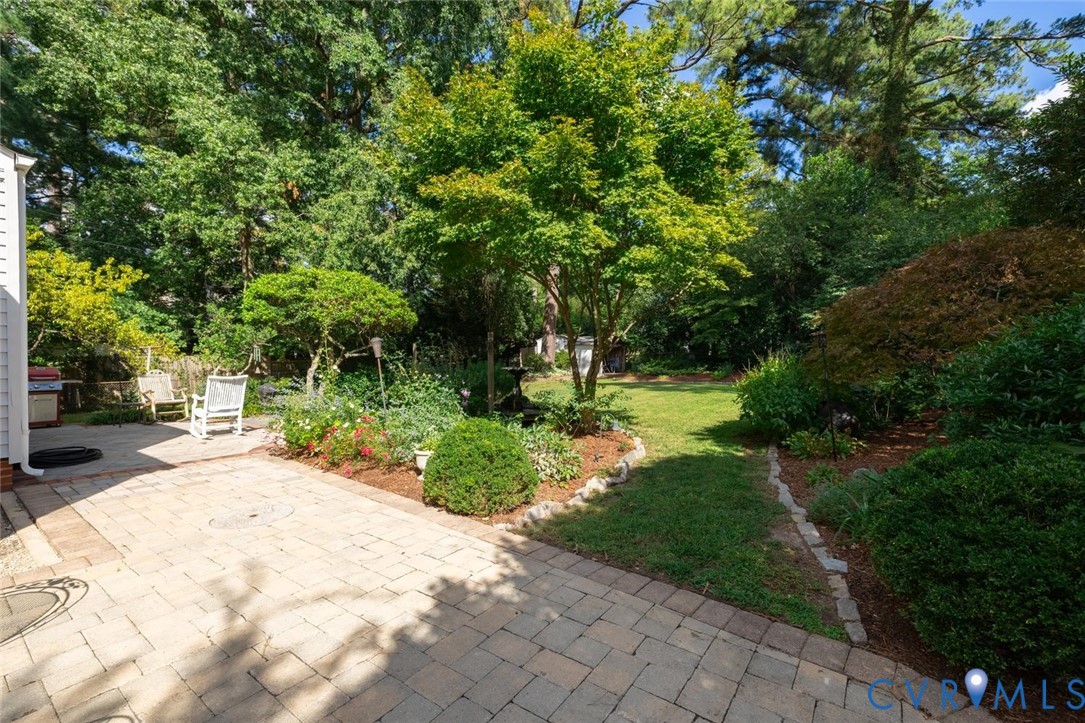 1211 Hollins Rd Property Photo 63