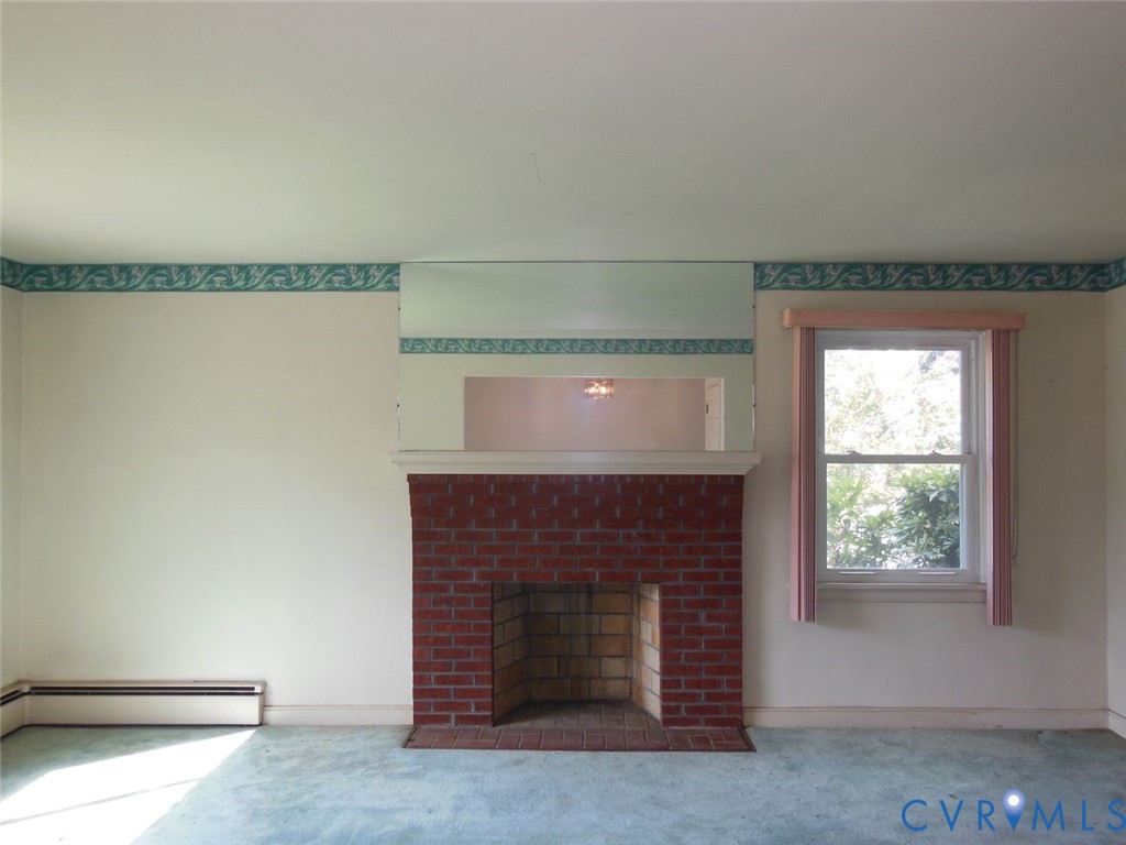 2203 Seminary Ave Property Photo 4