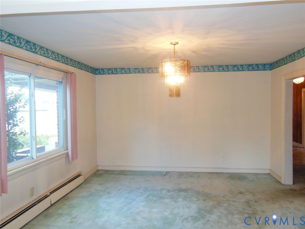 2203 Seminary Ave Property Photo 6