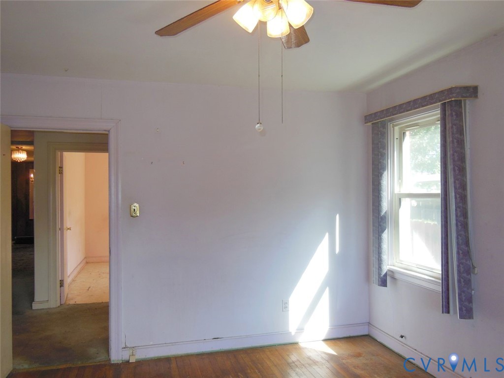 2203 Seminary Ave Property Photo 12