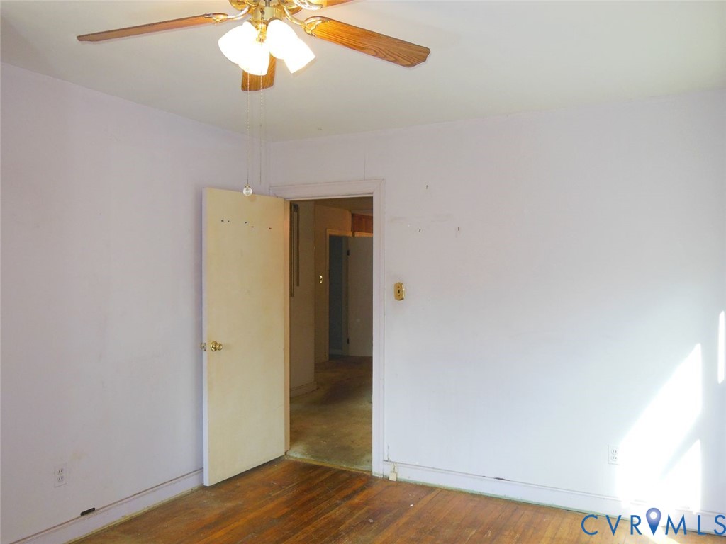 2203 Seminary Ave Property Photo 13