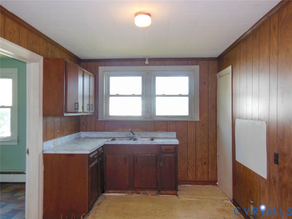 2203 Seminary Ave Property Photo 27