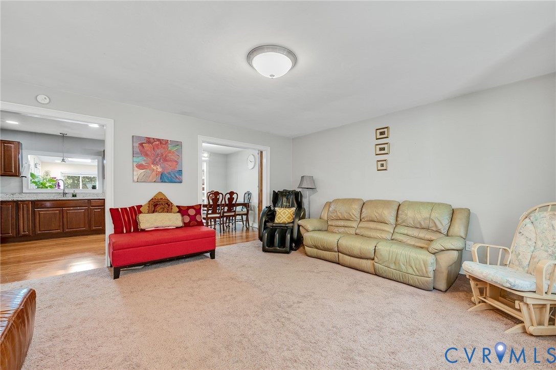 7700 Lake Shore Dr Property Photo 12