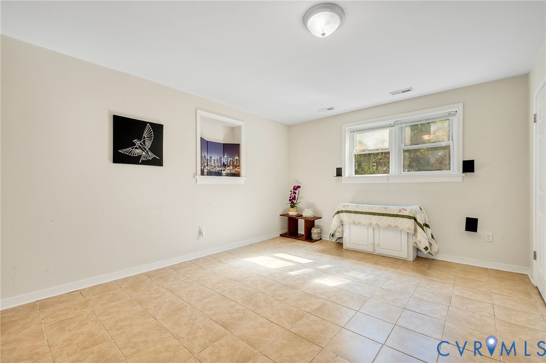 7700 Lake Shore Dr Property Photo 22