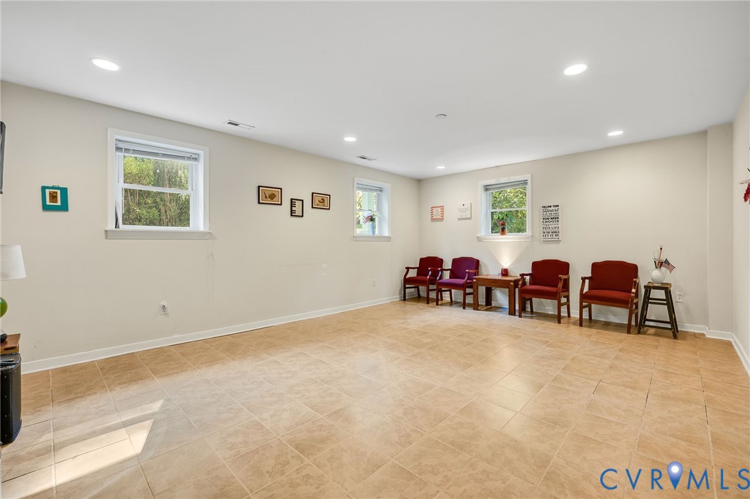 7700 Lake Shore Dr Property Photo 26