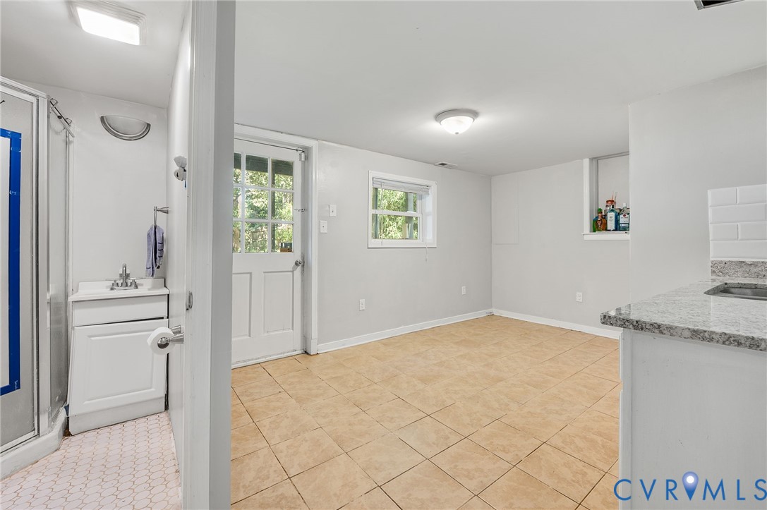7700 Lake Shore Dr Property Photo 27
