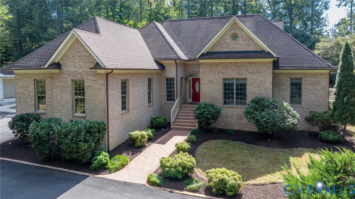 365 Hamlet Rd