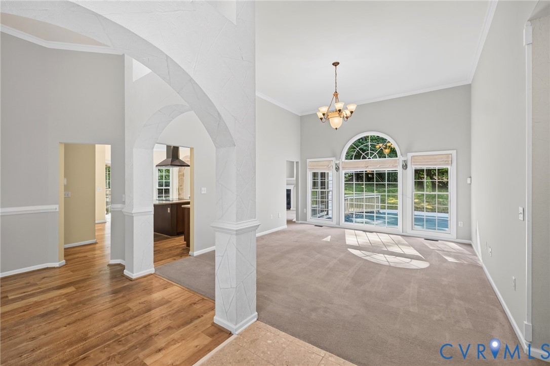 365 Hamlet Rd Property Photo 6