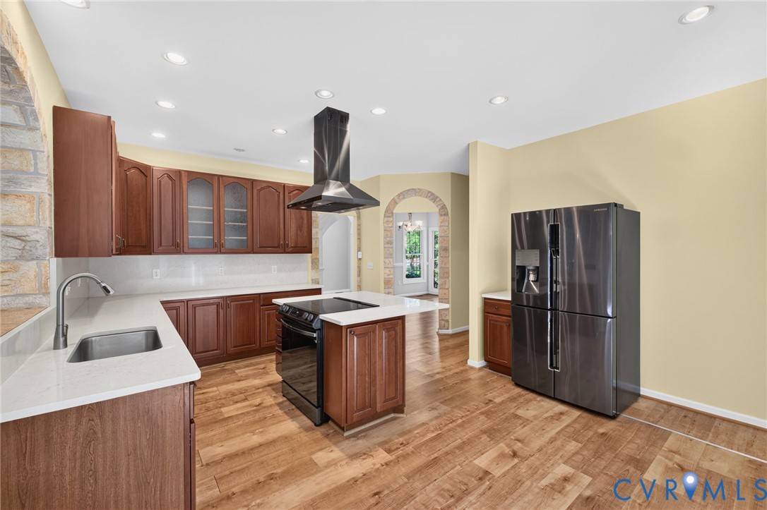 365 Hamlet Rd Property Photo 12