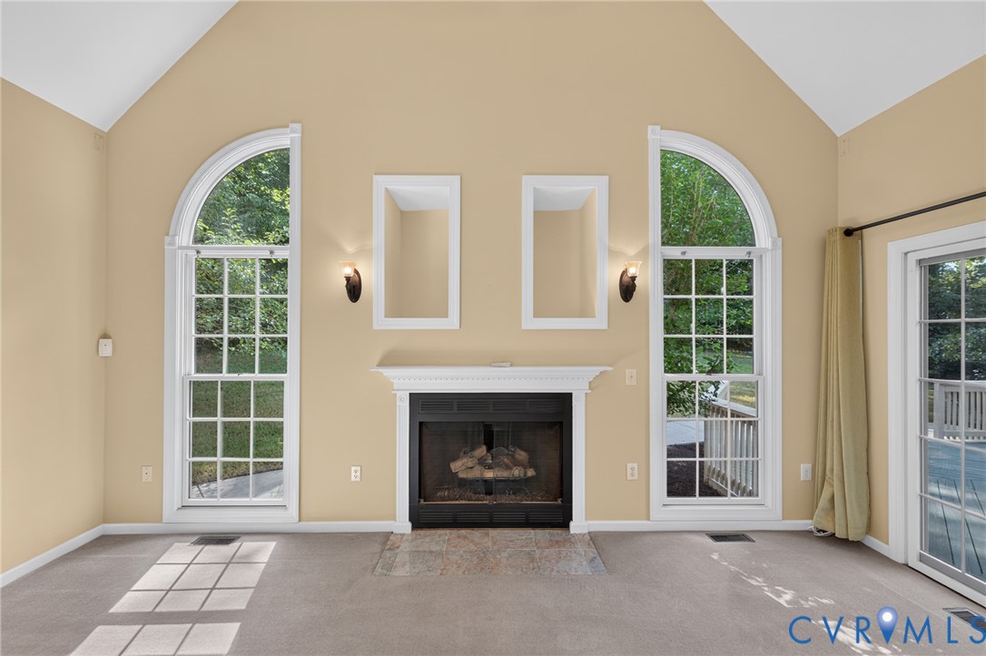 365 Hamlet Rd Property Photo 16