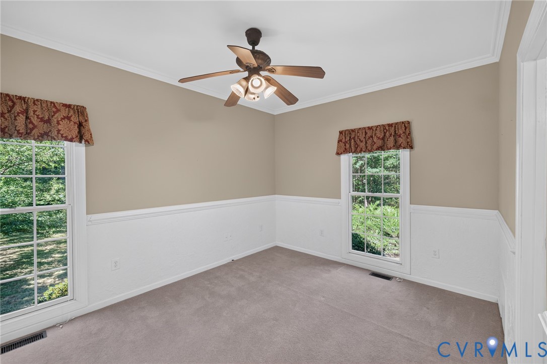 365 Hamlet Rd Property Photo 32