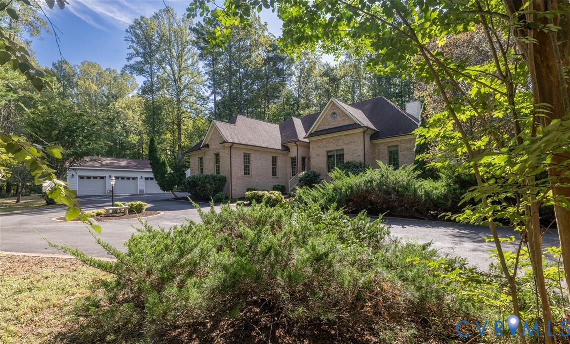 365 Hamlet Rd Property Photo 44