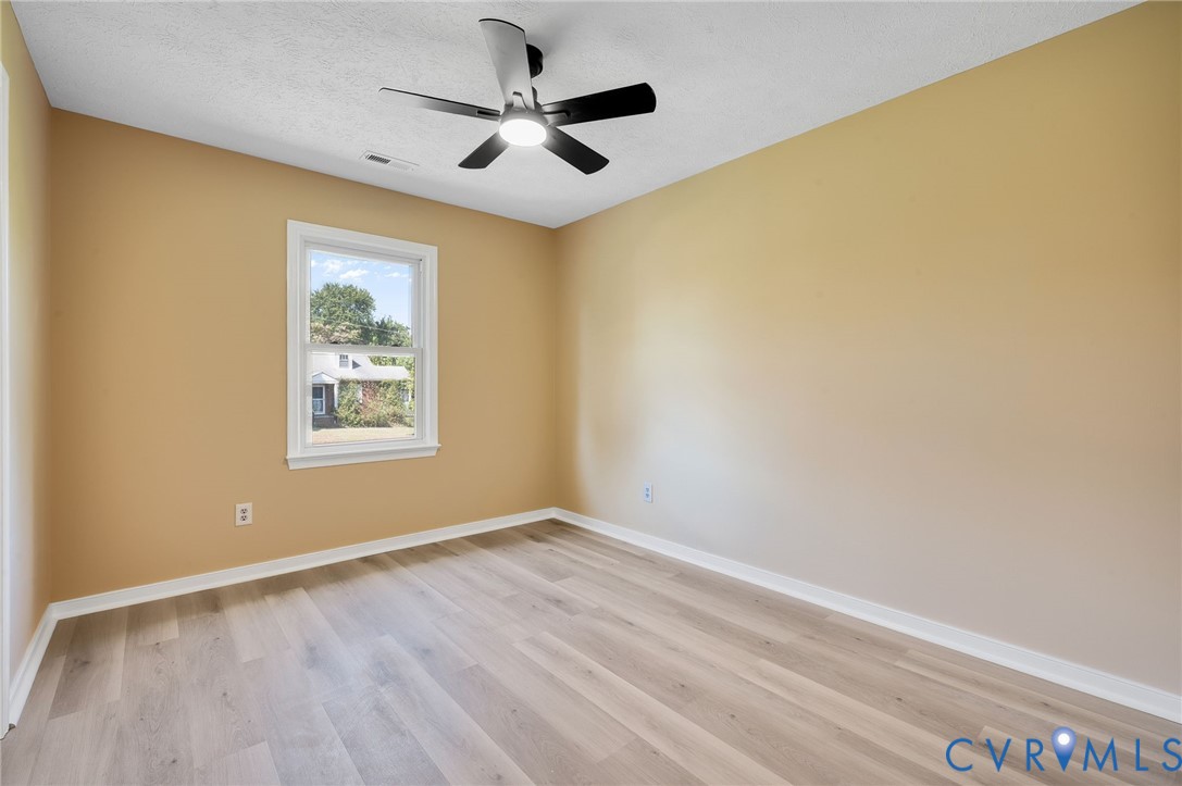 4411 Samara Dr Property Photo 13