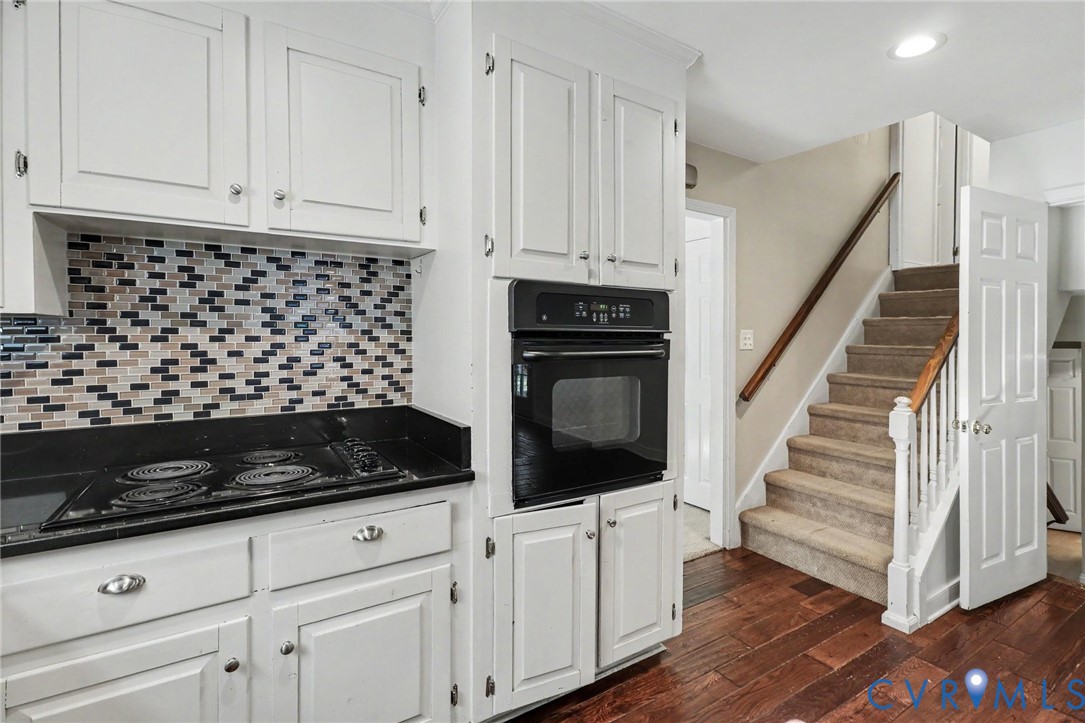 9504 Minna Dr Property Photo 10