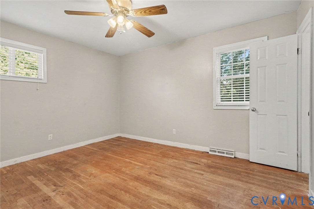 9504 Minna Dr Property Photo 14