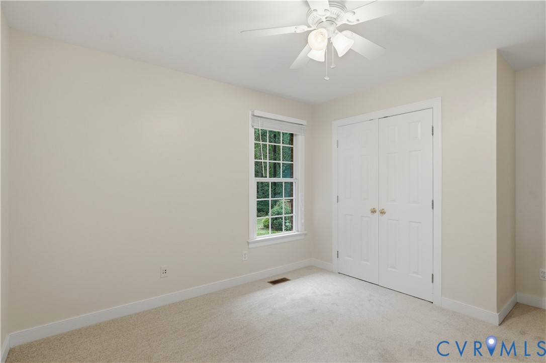 422 Elm Creek Dr Property Photo 34