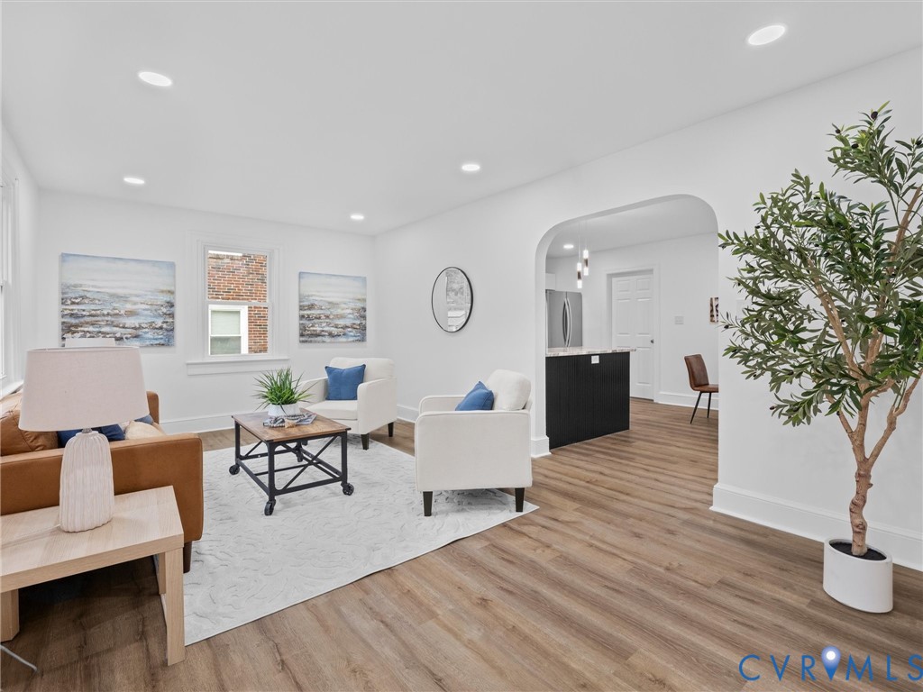 1842 Brandon Ave Property Photo 1
