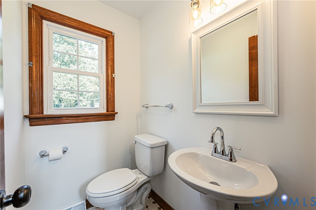 3700 Relic Dr Property Photo 45