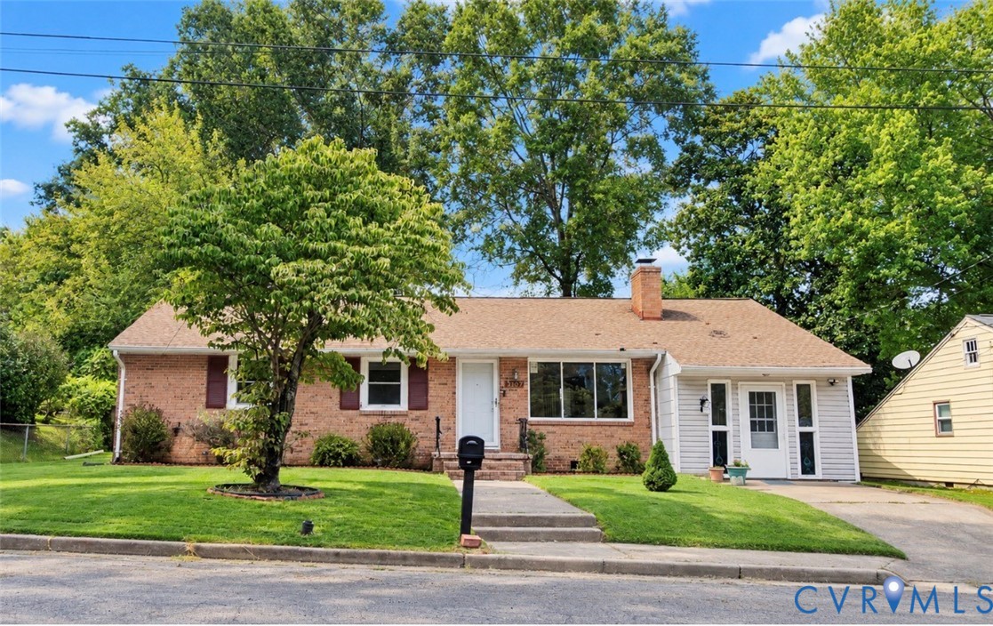 3107 Franklin St Property Photo 1