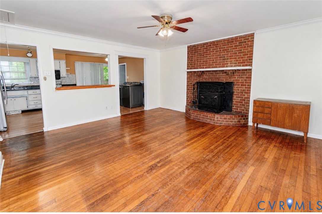 3107 Franklin St Property Photo 3
