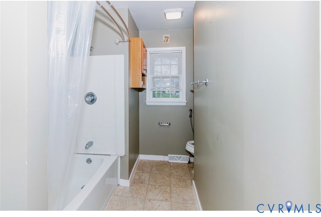 3107 Franklin St Property Photo 43