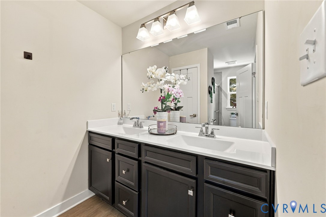 10944 Genito Square Dr Property Photo 20