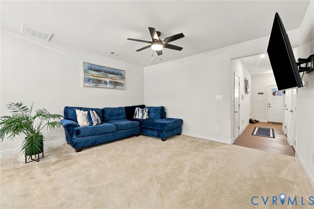10944 Genito Square Dr Property Photo 27