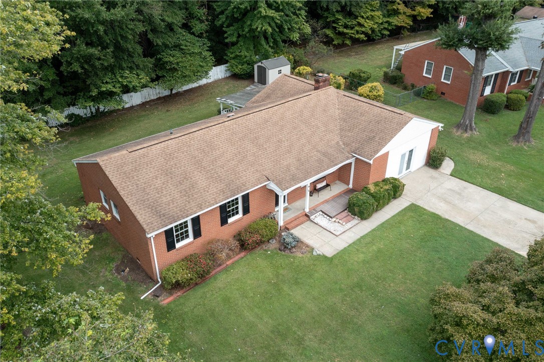 110 Hampton Dr Property Photo 33