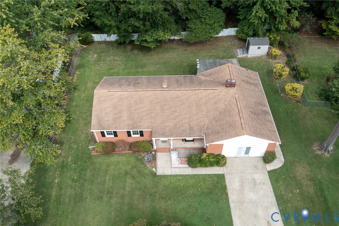 110 Hampton Dr Property Photo 35
