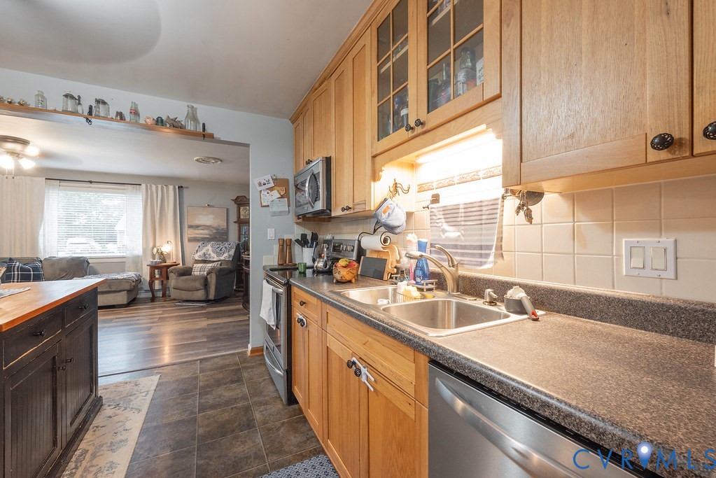 623 Charles Ave Property Photo 14