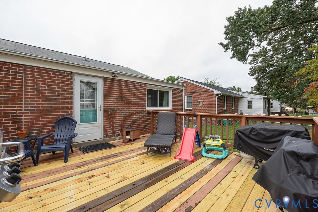 623 Charles Ave Property Photo 27