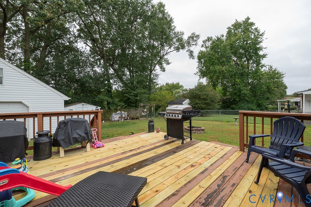 623 Charles Ave Property Photo 28