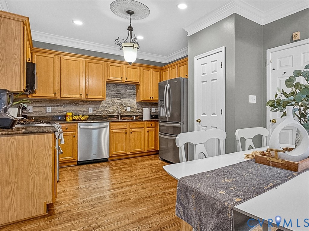 12621 Green Garden Ter Property Photo 12