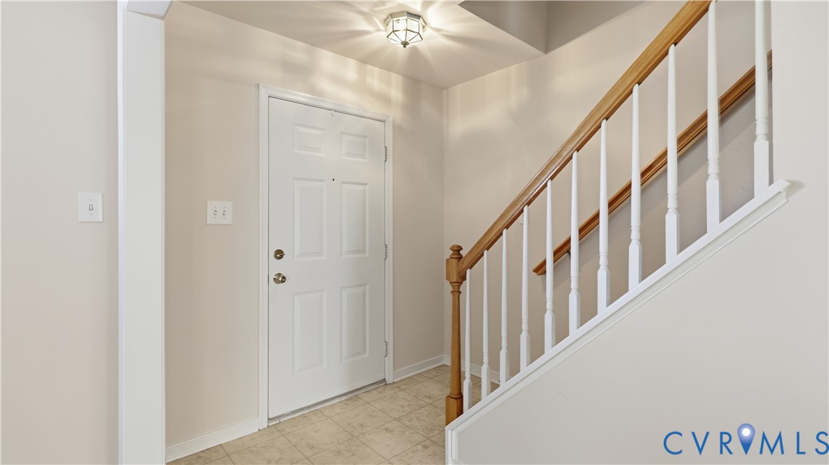 6931 Staunton Ave Property Photo 12