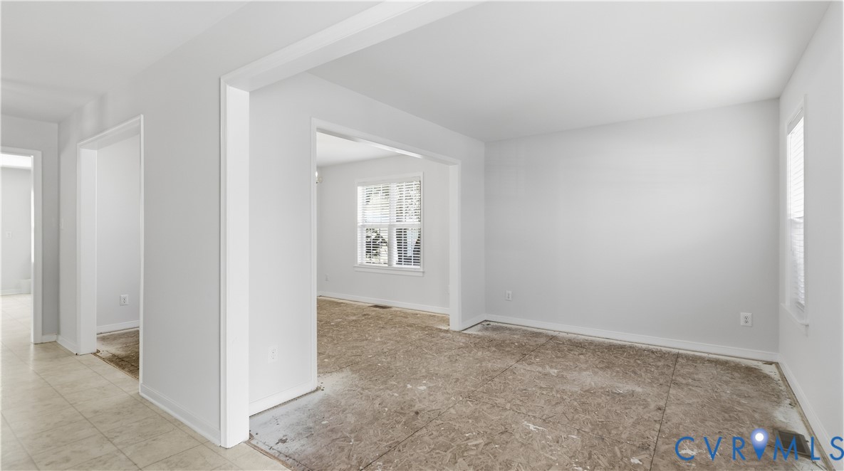 6931 Staunton Ave Property Photo 14