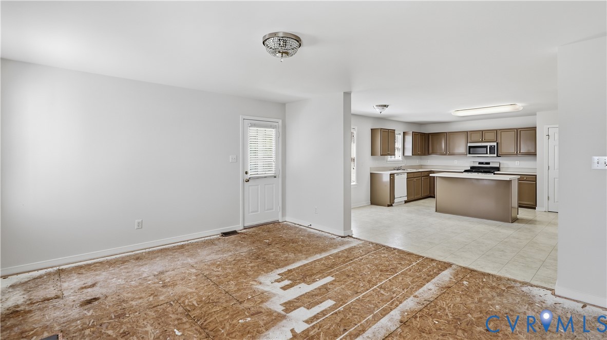 6931 Staunton Ave Property Photo 42